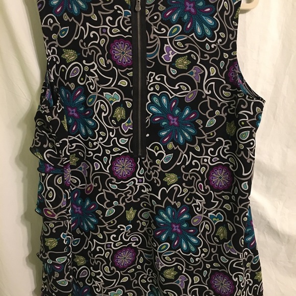 Top - Picture 3 of 6